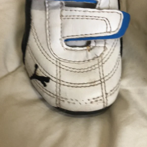 Puma size 5 toddler shoes - Picture 8 of 8